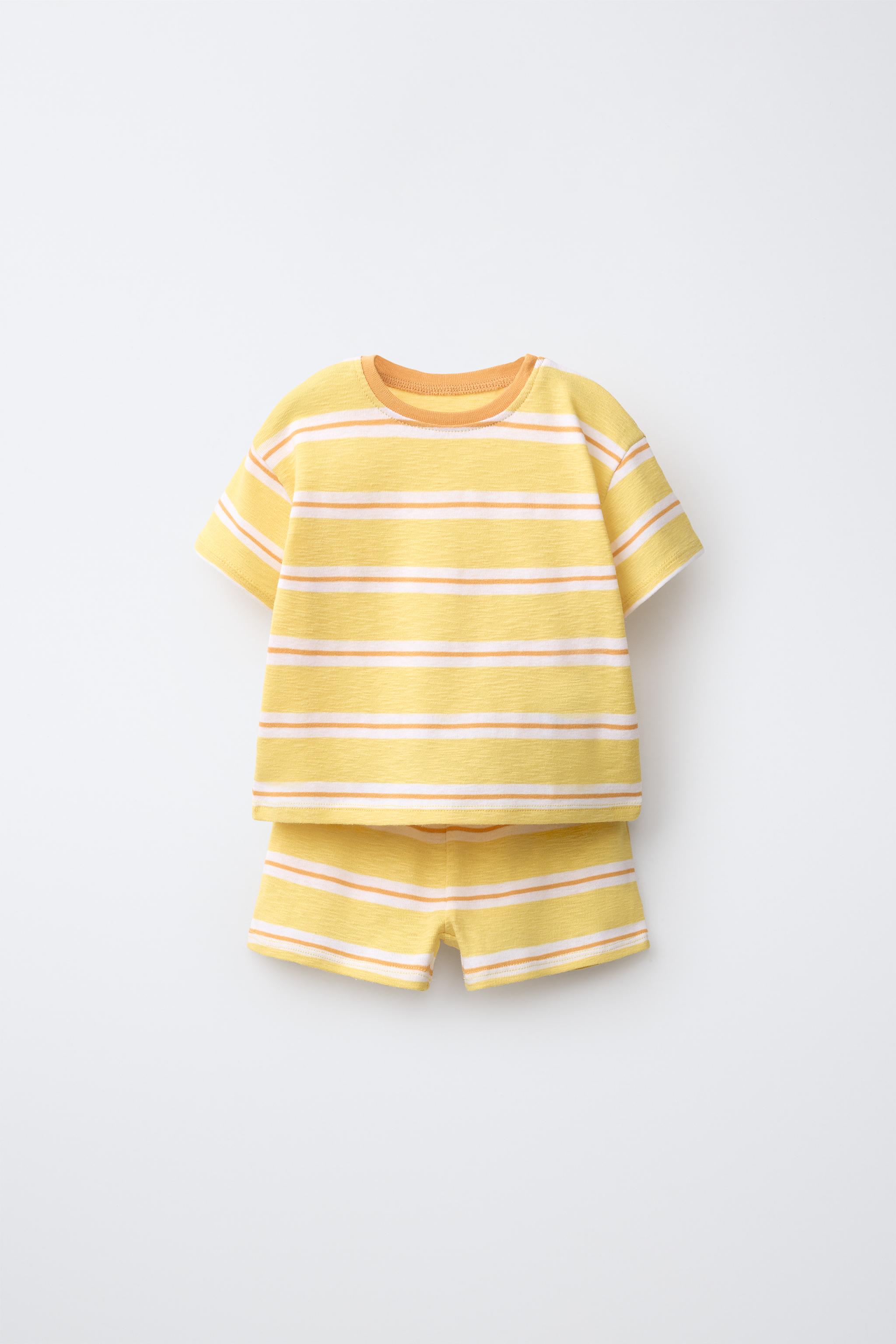 ENSEMBLE T-SHIRT ET BERMUDA À RAYURES